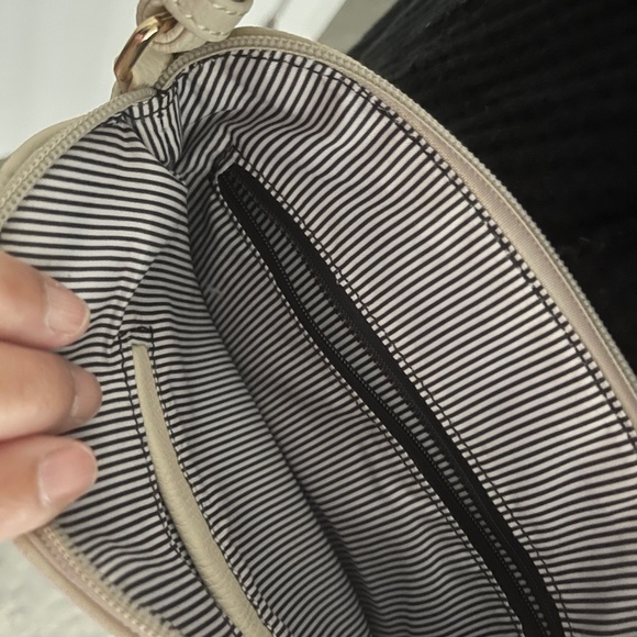 Cream Color Leather Purse - Picture 2 of 3